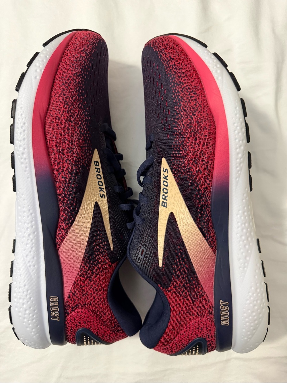 Brooks Women’s Ghost 15 Running Shoes